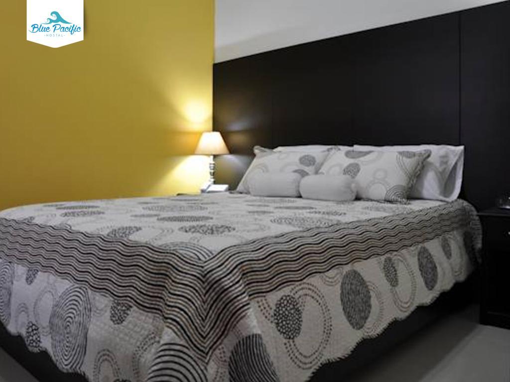 Hostal Blue Pacific Манта Екстер'єр фото