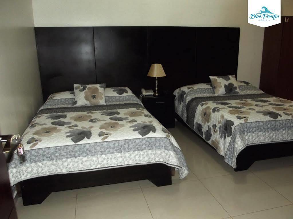 Hostal Blue Pacific Манта Екстер'єр фото